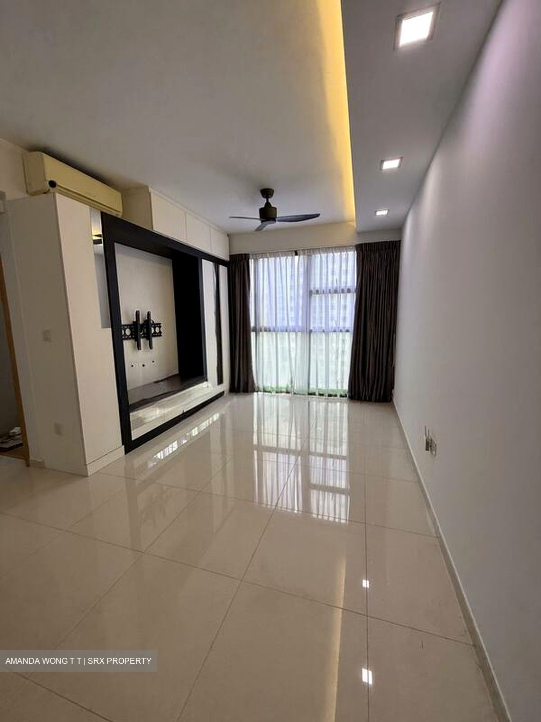 Prive (D19), Condominium #496140281